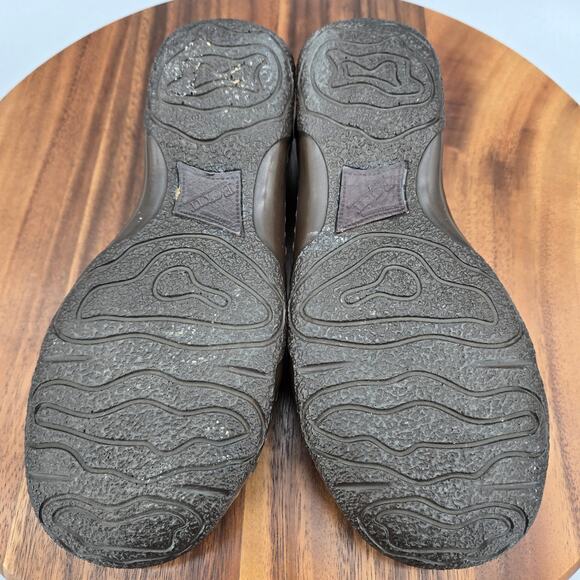 Born Flats Women's 7 M Dark Gray Leather Kiltie Slip On Comfort Loafer Shoes - Picture 7 of 7